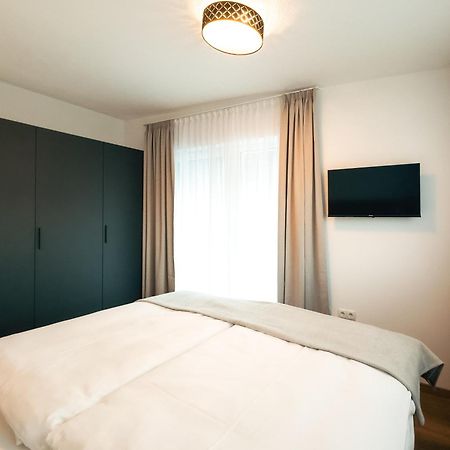 Alpenluxus Presents - Marias Zillertalblick With Roof Terrace, 3 Bedrooms & Parking Space 舒里特斯 外观 照片