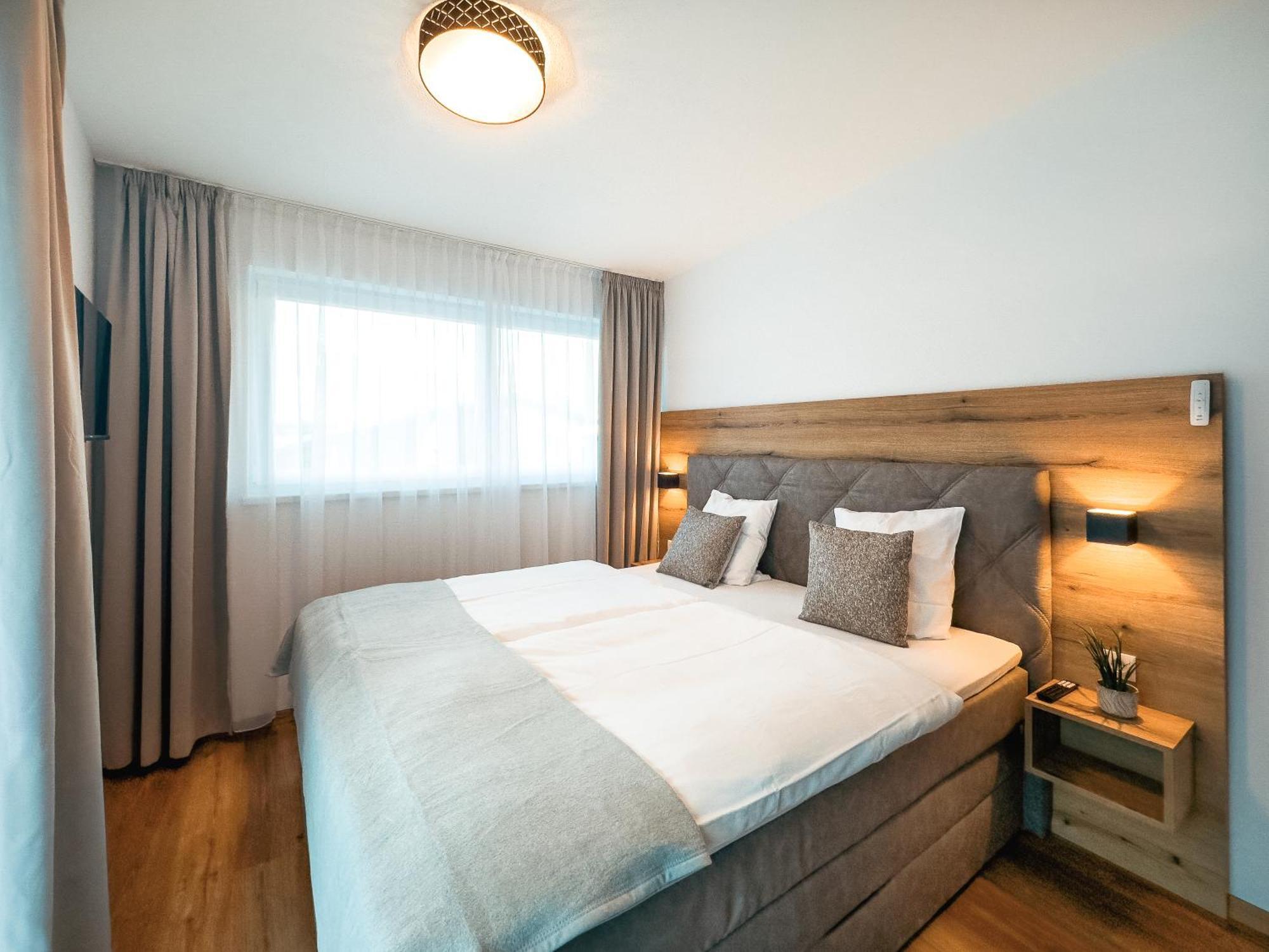 Alpenluxus Presents - Marias Zillertalblick With Roof Terrace, 3 Bedrooms & Parking Space 舒里特斯 外观 照片